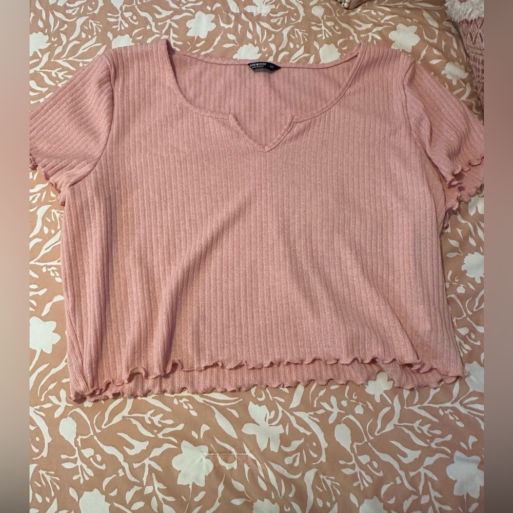 Women’s Pink Crop Top